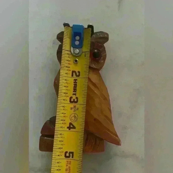Vintage, hand-carved wooden owl figure with resin eyes. - Picture 4 of 5